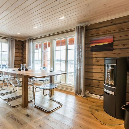 Lake View Apartment 4 Bedrooms Brunstad Bagian luar foto