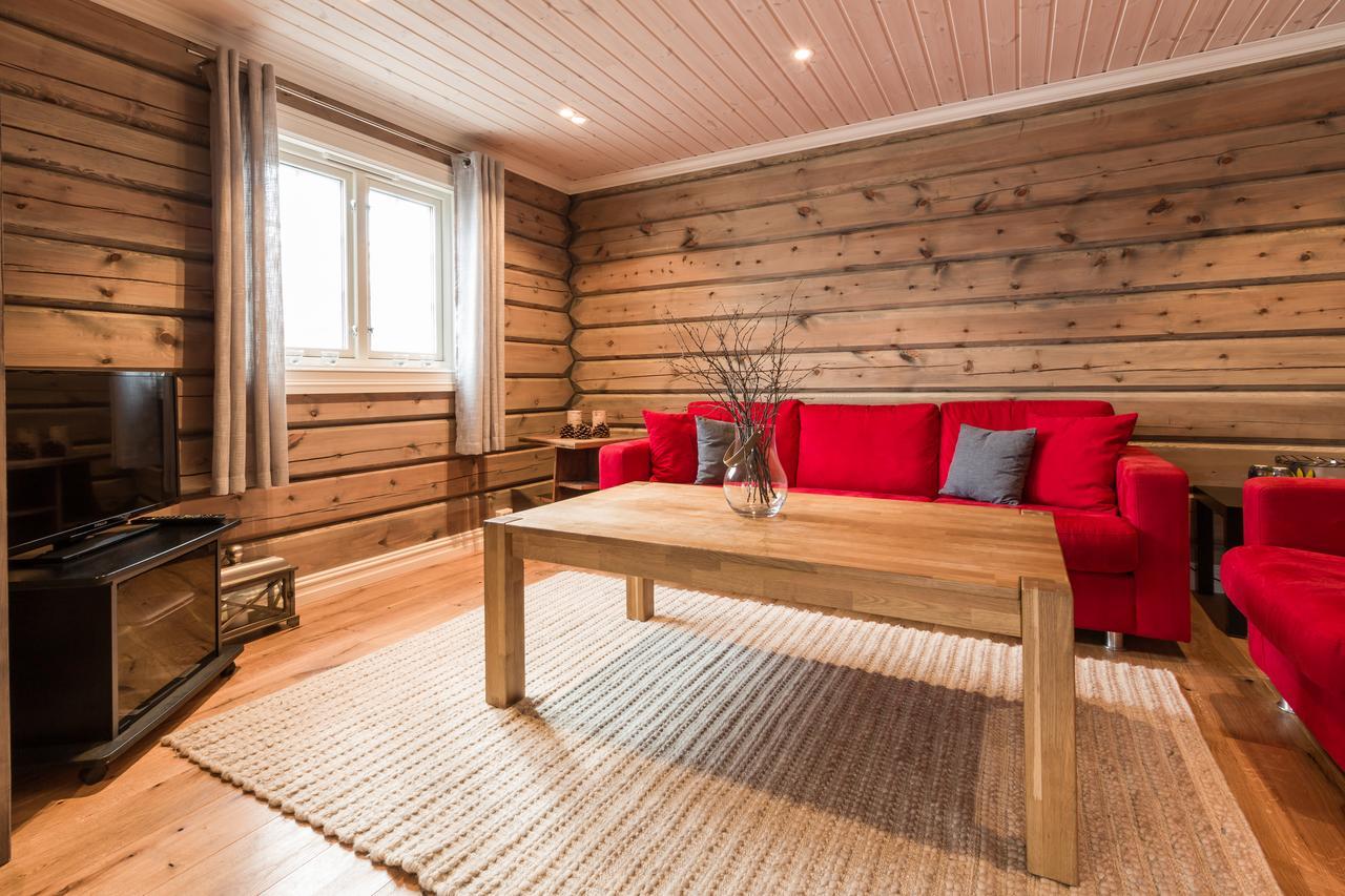 Lake View Apartment 4 Bedrooms Brunstad Bagian luar foto