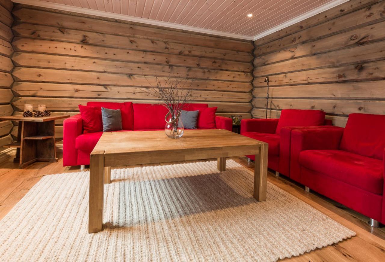 Lake View Apartment 4 Bedrooms Brunstad Bagian luar foto